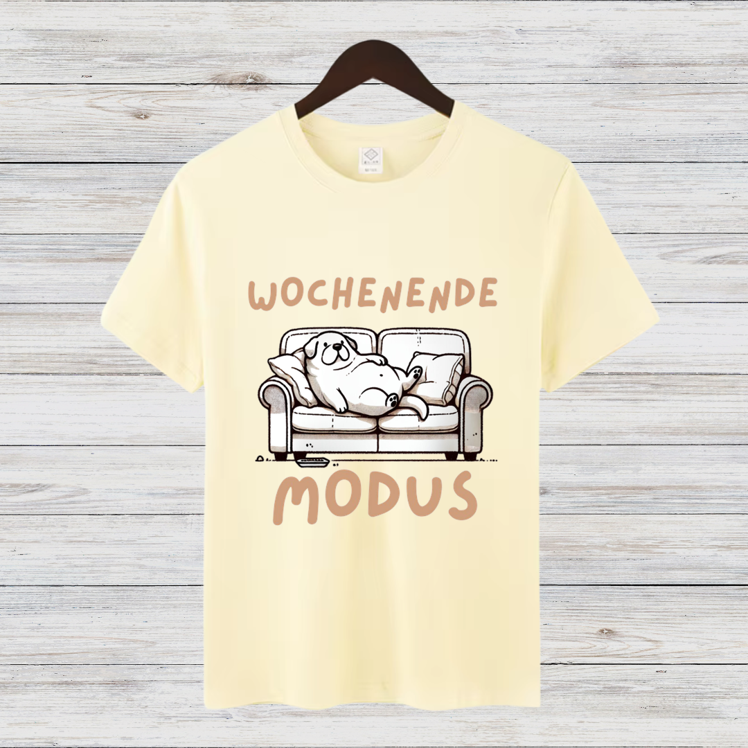 Wochenendmodus Shirt | Lustiges Hunde-Motiv | Statement Shirt für Couch-Liebhaber | Komfortables Freizeitshirt aus Baumwolle