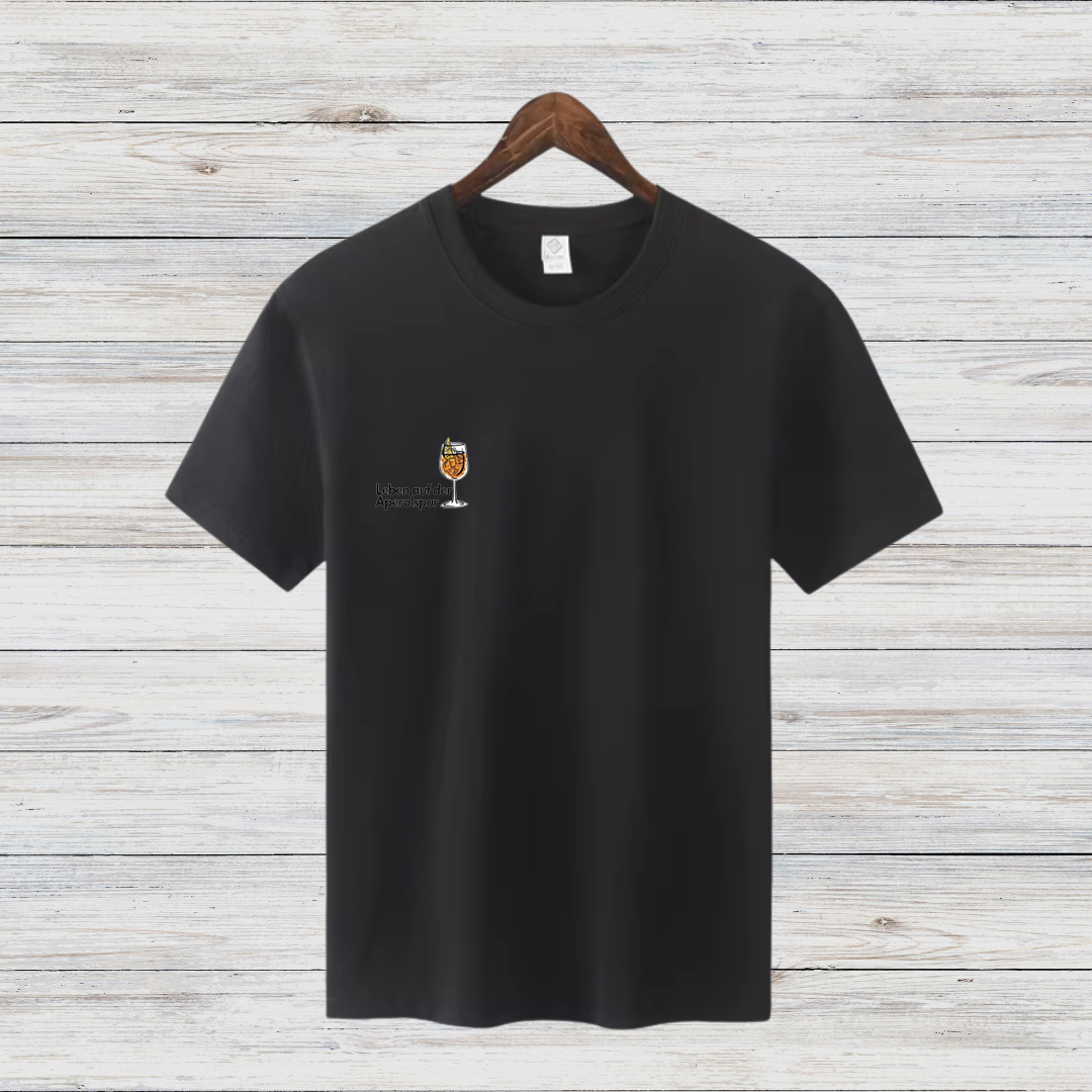 Leben auf der Aperolspur | Trendiges Winter-T-Shirt | Humorvolle Mode | Statement-Shirt für Aperol-Fans