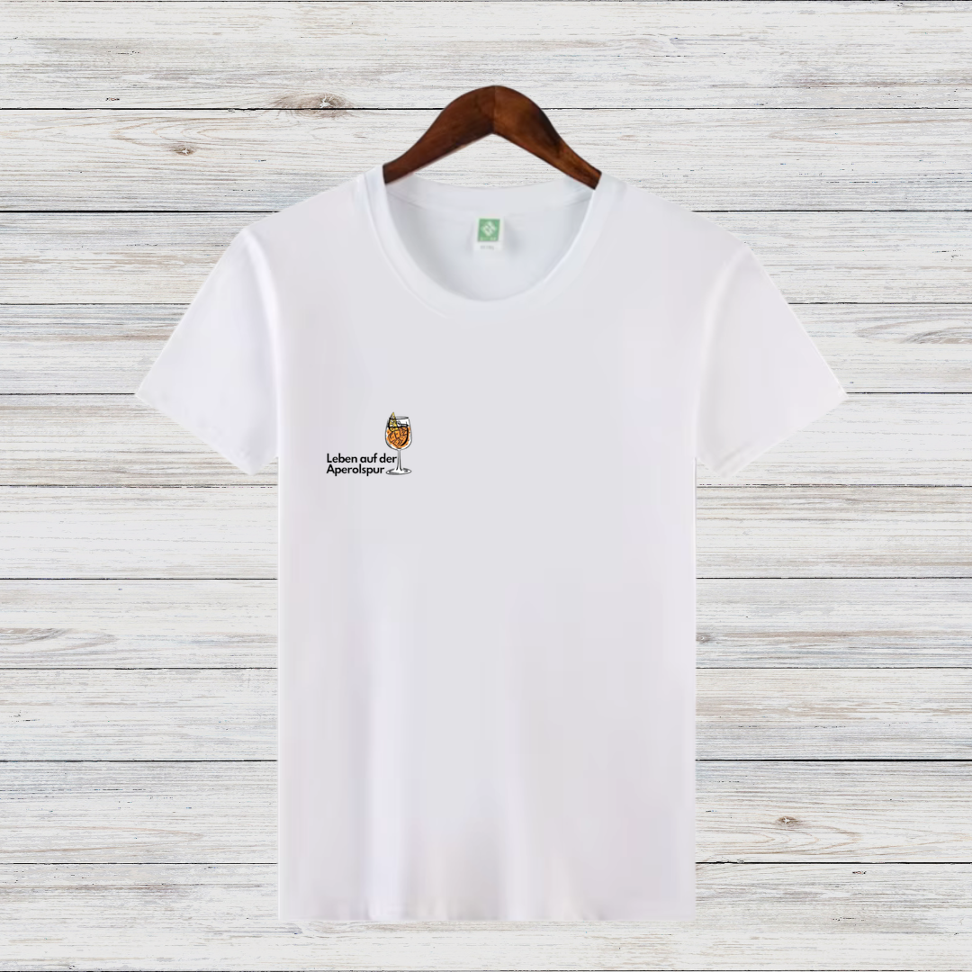 Leben auf der Aperolspur | Trendiges Winter-T-Shirt | Humorvolle Mode | Statement-Shirt für Aperol-Fans
